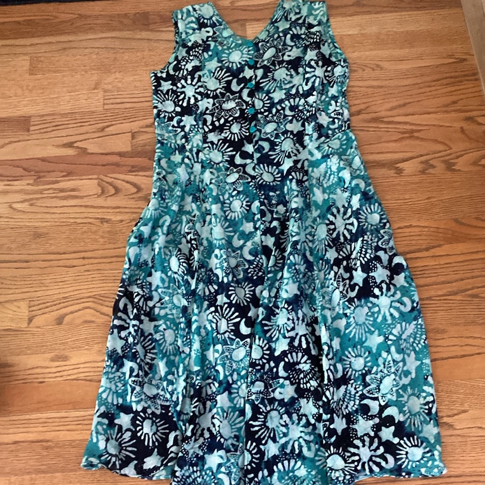 Vtg UNIQUE Batik Maxi dress